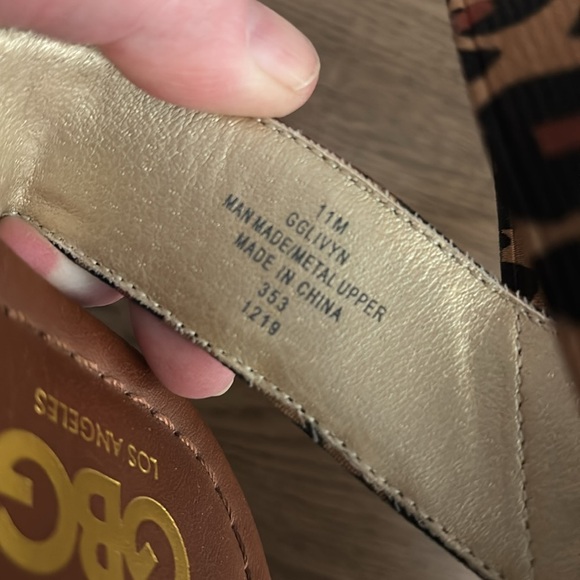 Women’s GBG Los Angeles Platform Sandals, Animal Print, Size 11 - Picture 7 of 9